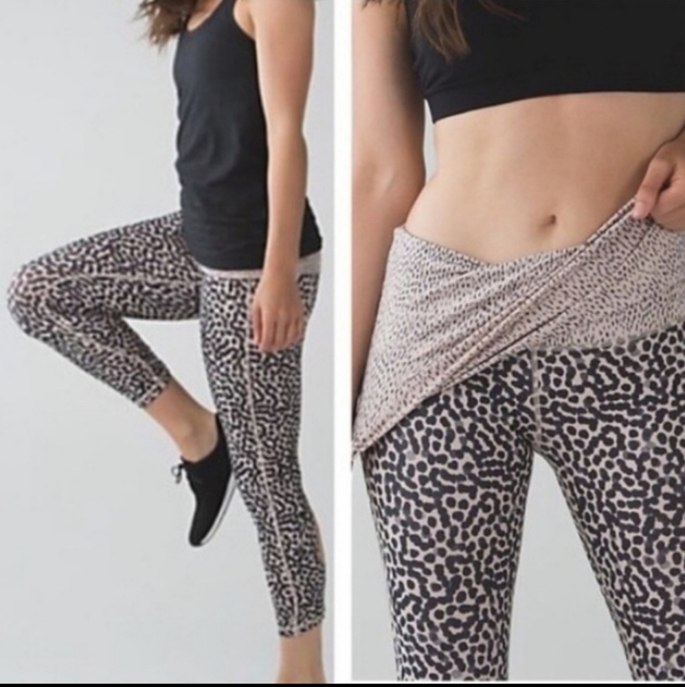 💕 Lululemon Wunder Under Ace Spot Dance Skirt